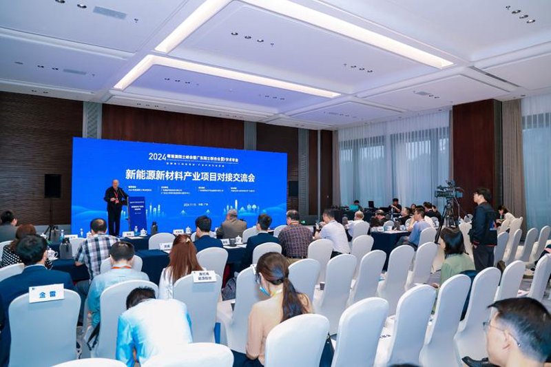 洛阳企业家：城市发展的领航者